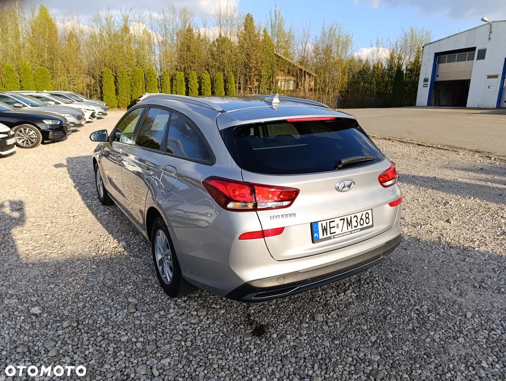 Hyundai i30 1.0 T-GDI Modern - 12