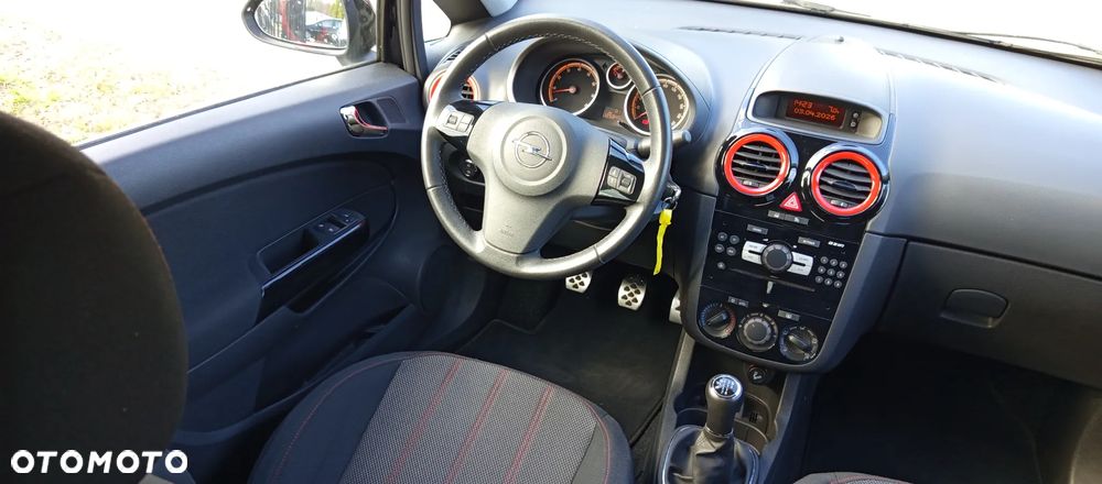 Opel Corsa 1.4 16V Active - 22