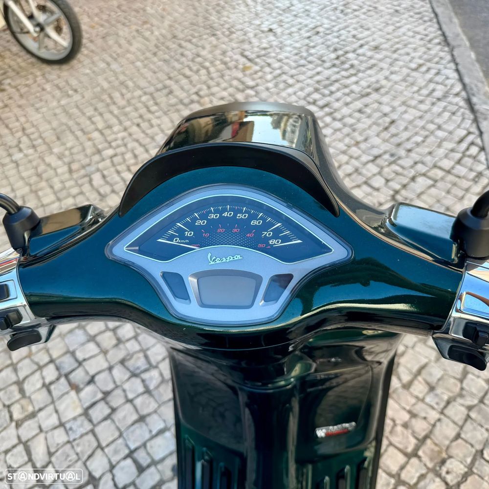 Piaggio Vespa Sprint - 11