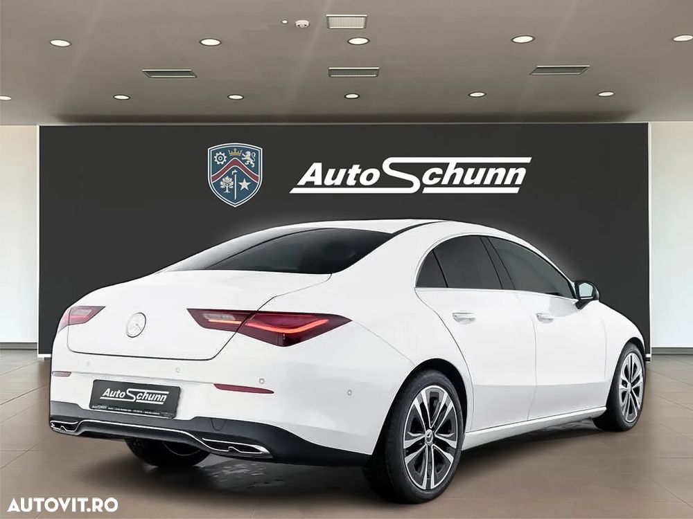 Mercedes-Benz CLA 180 7G-DCT Progressive Line Advanced - 2