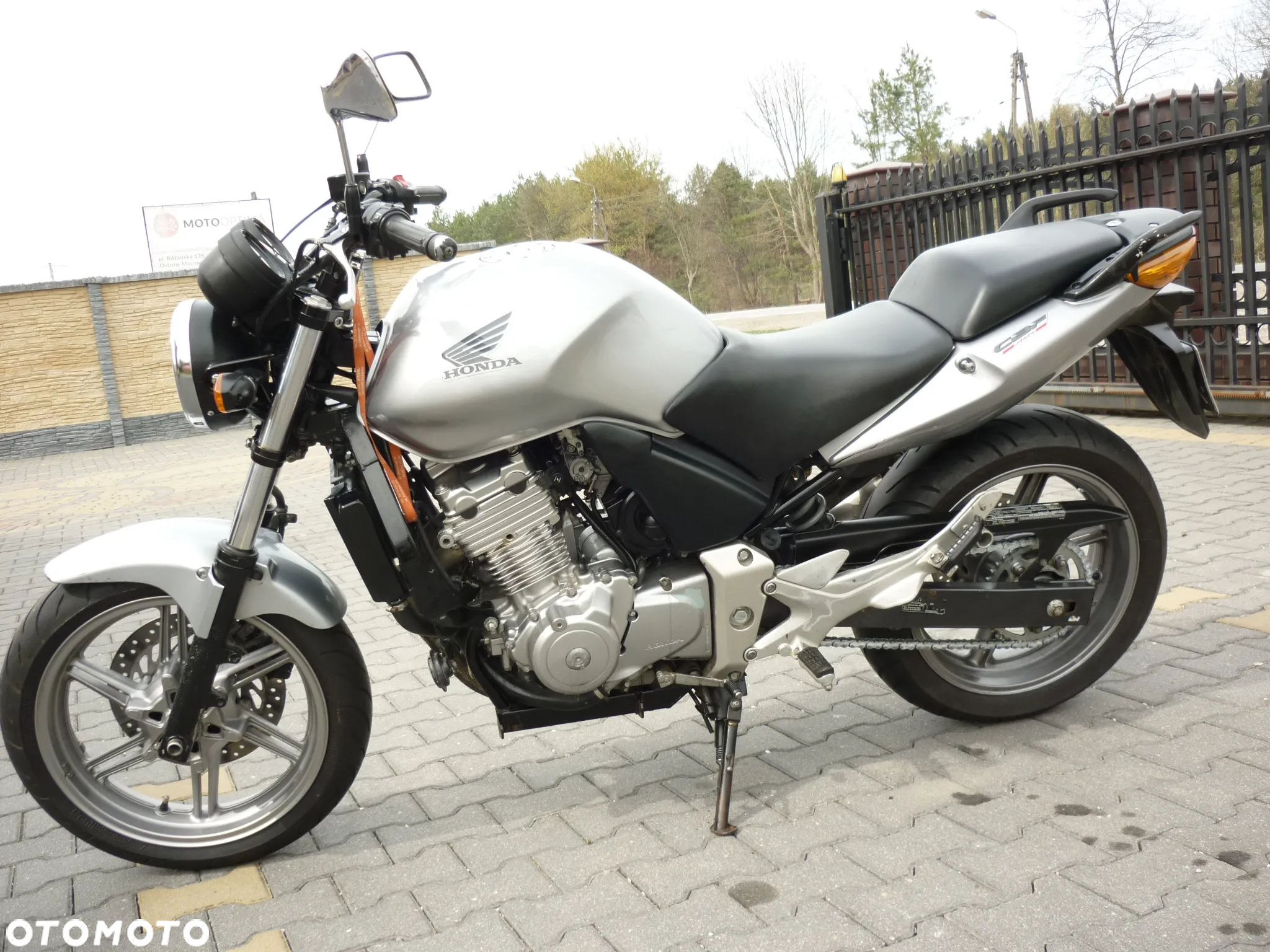 Honda CBF - 11