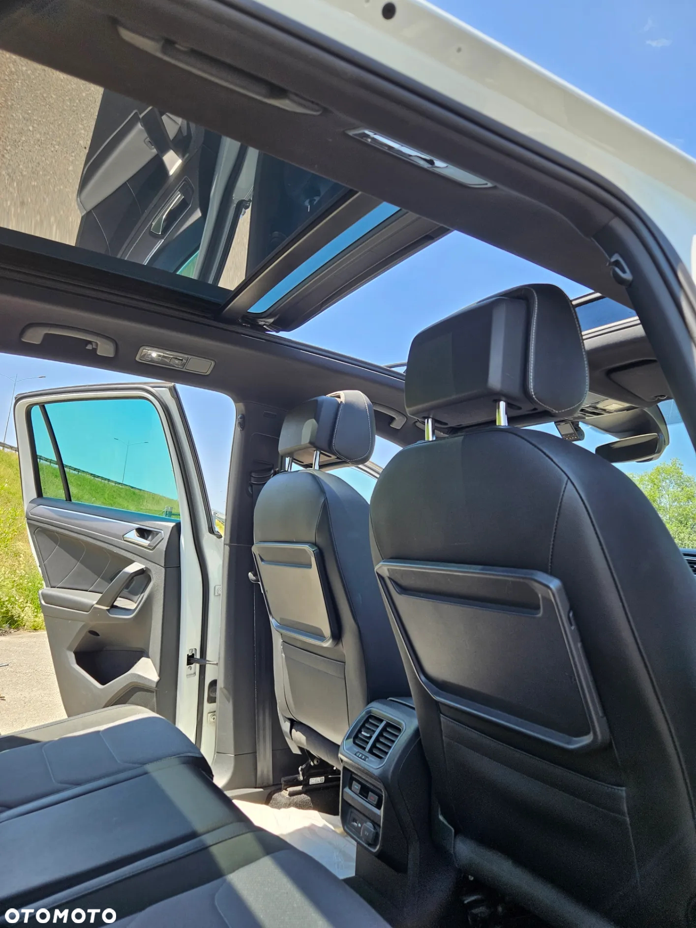 Volkswagen Tiguan 2.0 TSI 4Mot R-Style DSG - 22