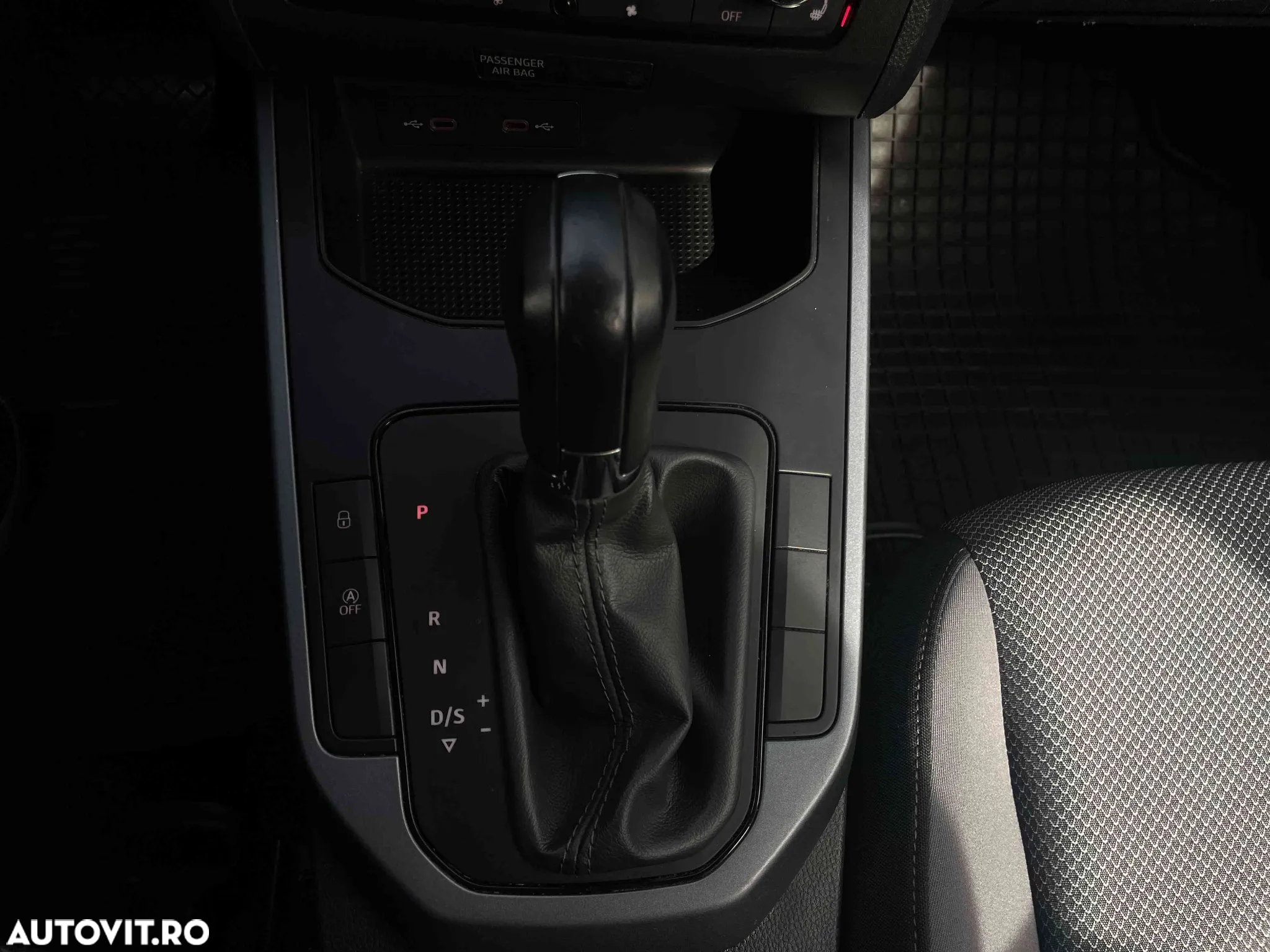 Seat Arona - 12