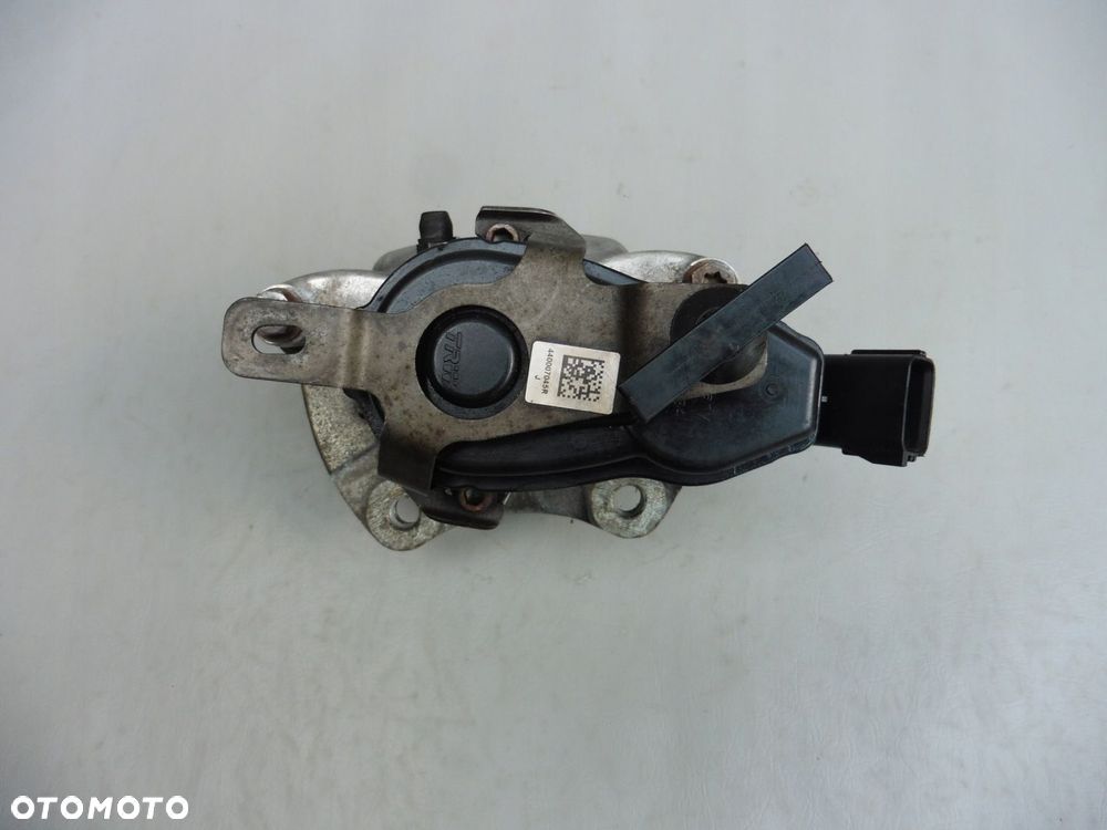 ZACISK HAMULCOWY KLOCKI PRAWY TYŁ RENAULT MEGANE IV 440007045R - 5
