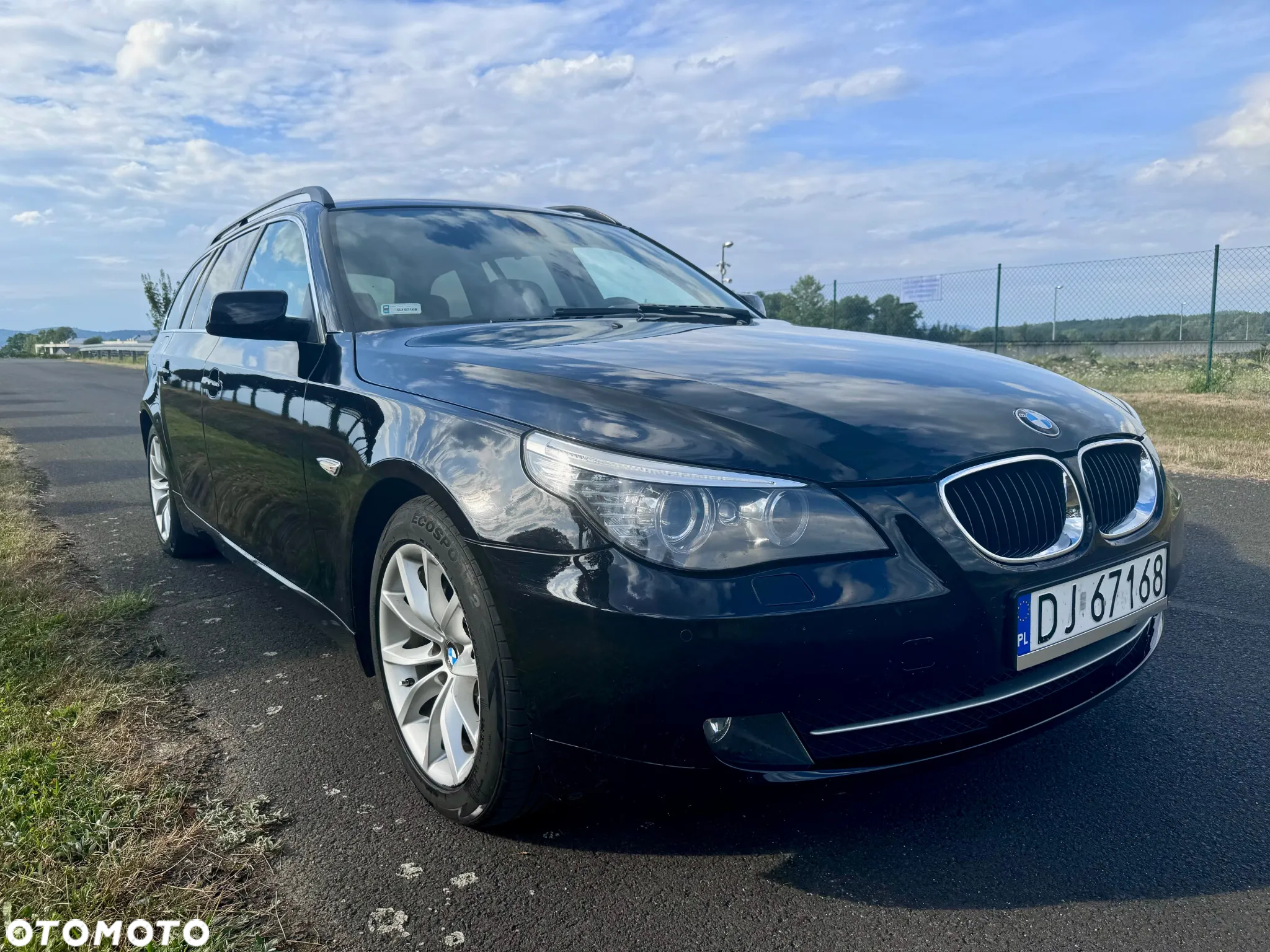 BMW Seria 5 520d Touring - 10