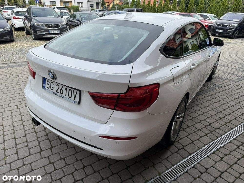 BMW 3GT 320i xDrive - 7