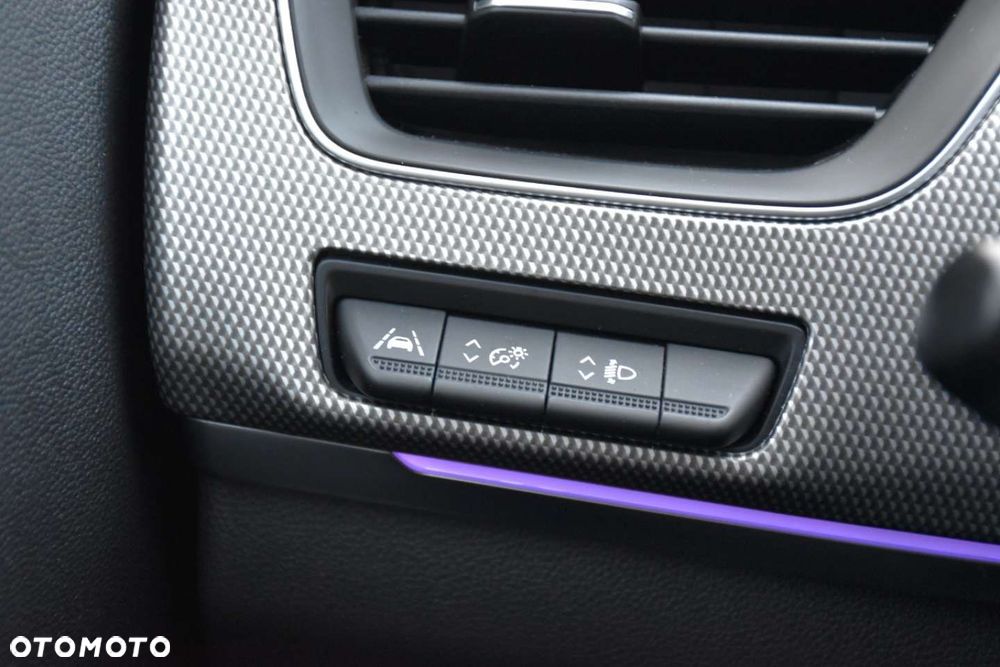 Renault Arkana E-TECH 145 INTENS - 18