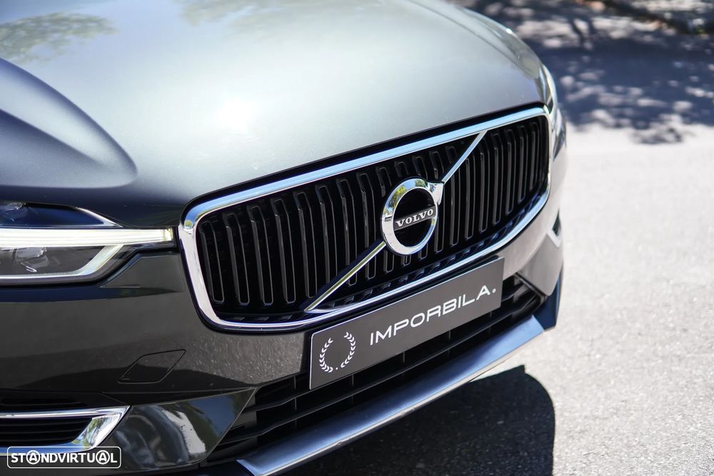 Volvo XC 60 2.0 T8 PHEV Momentum Plus AWD - 10