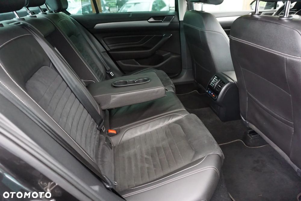 Volkswagen Passat 1.4 TSI Plug-In Hybrid GTE DSG - 17