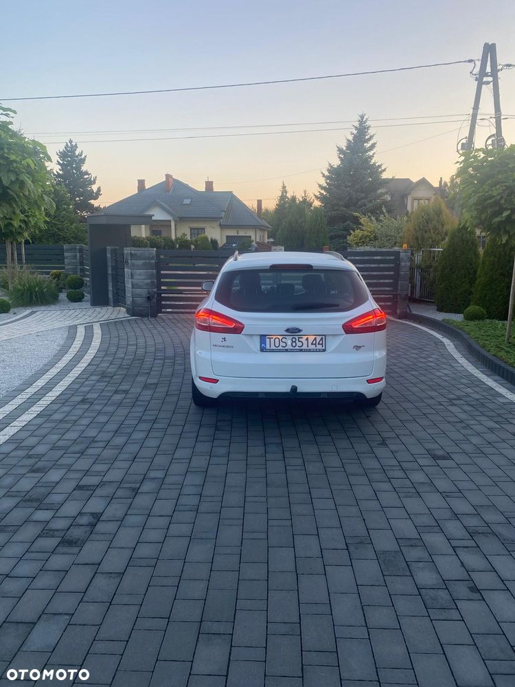 Ford Mondeo - 26
