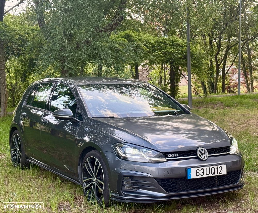VW Golf 2.0 TDI GTD DSG - 4
