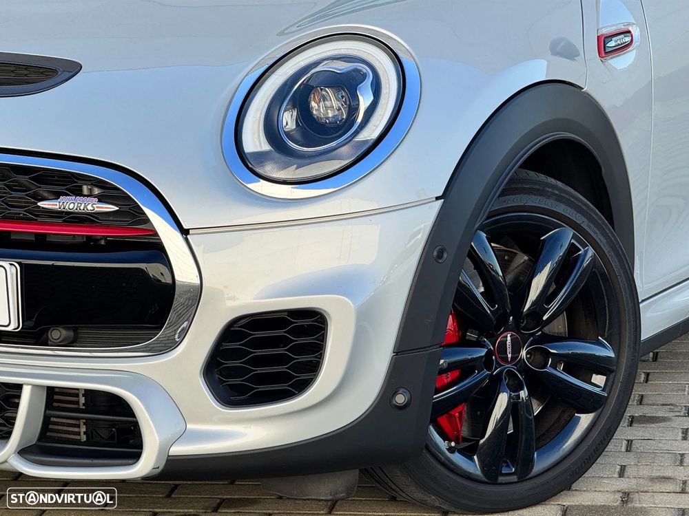 MINI Cabrio John Cooper Works Auto Desportiva - 11