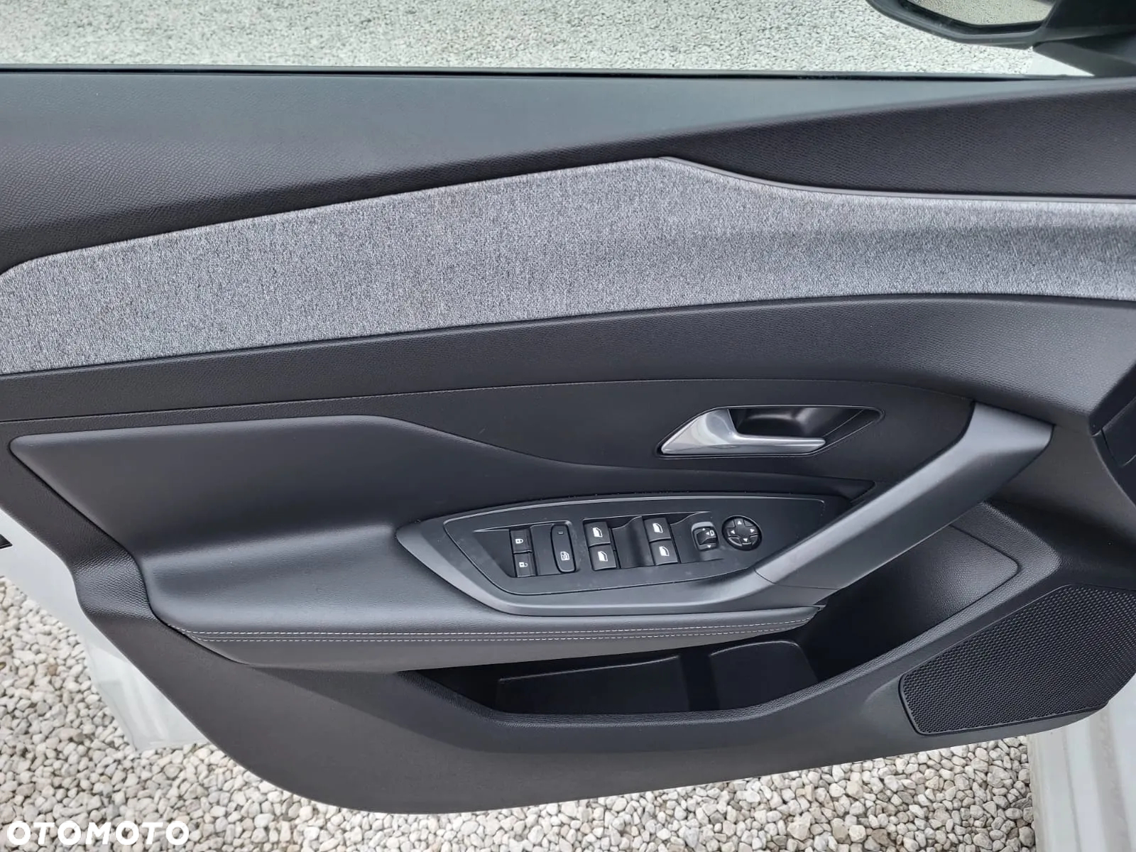 Peugeot 308 130 e-THP Stop & Start Allure - 18