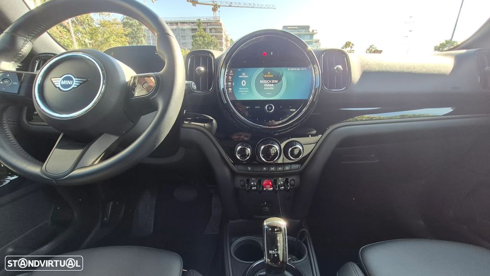 MINI Countryman Cooper D Premium First Classic Auto - 7