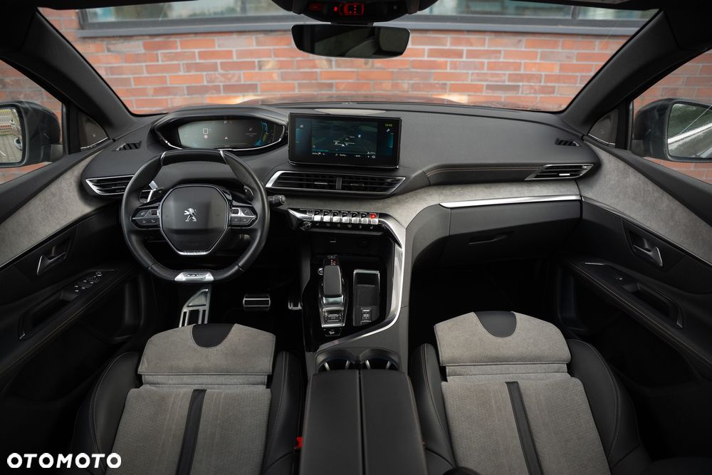 Peugeot 3008 1.6 PureTech Hybrid4 PHEV GT Pack S&S EAT8 - 5