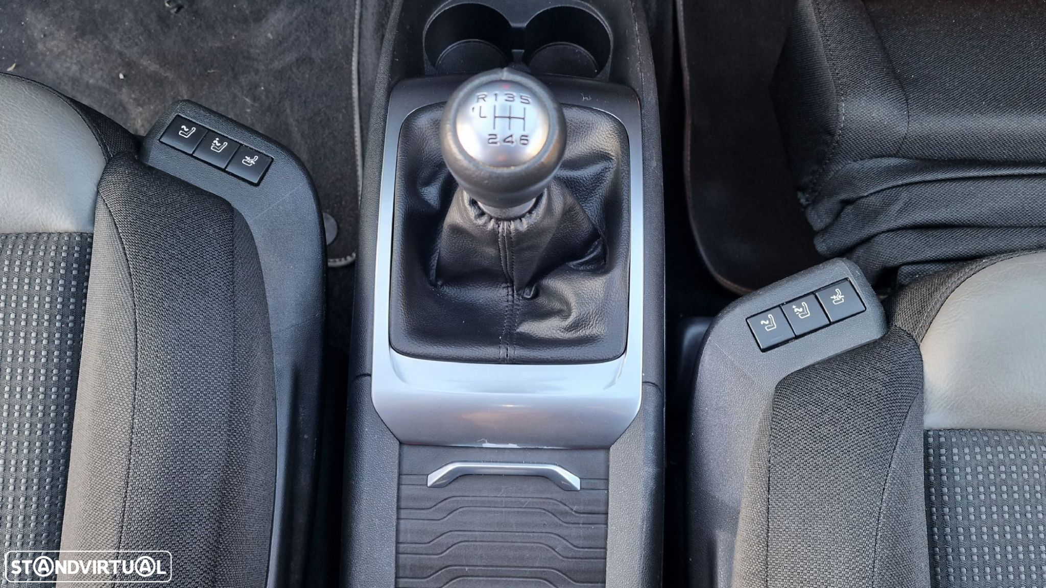 Citroën C4 Grand Picasso 1.6 BlueHDi Shine - 19