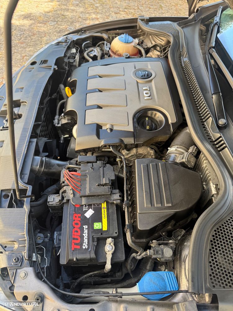 SEAT Ibiza 1.6 TDI FR 30 Anos - 16
