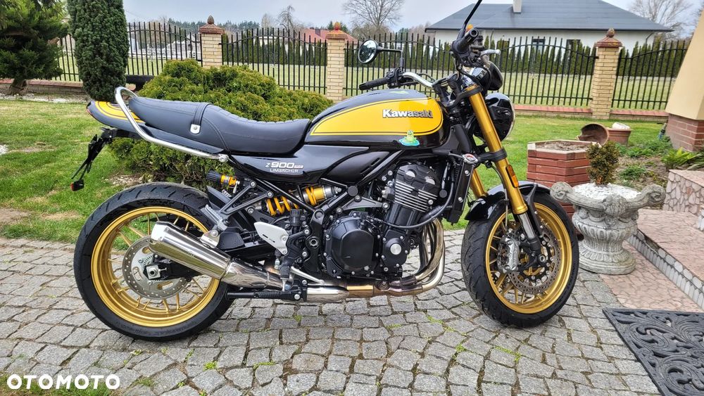 Kawasaki Z 900 RS - 4