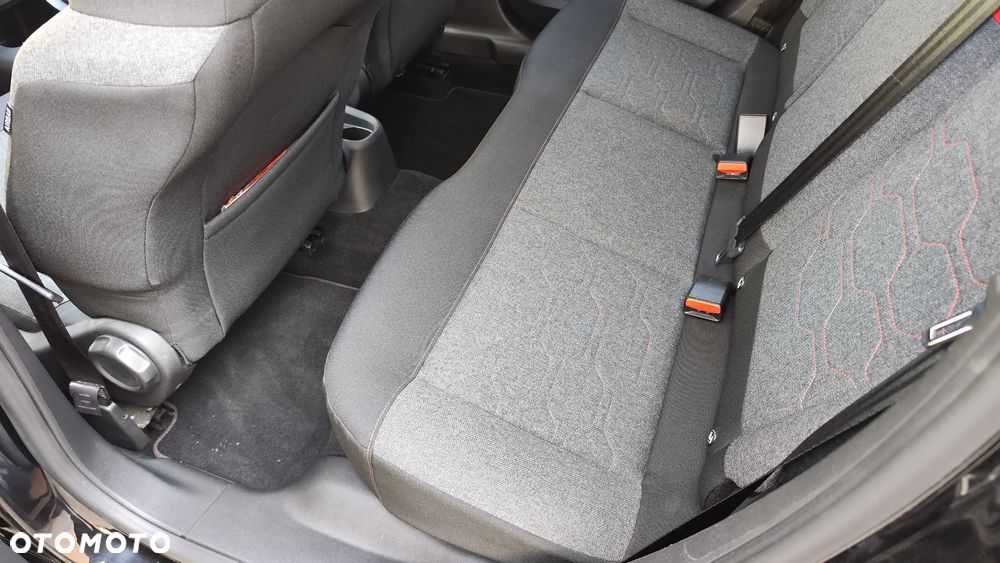 Citroën C3 1.2 PureTech Shine S&S - 23