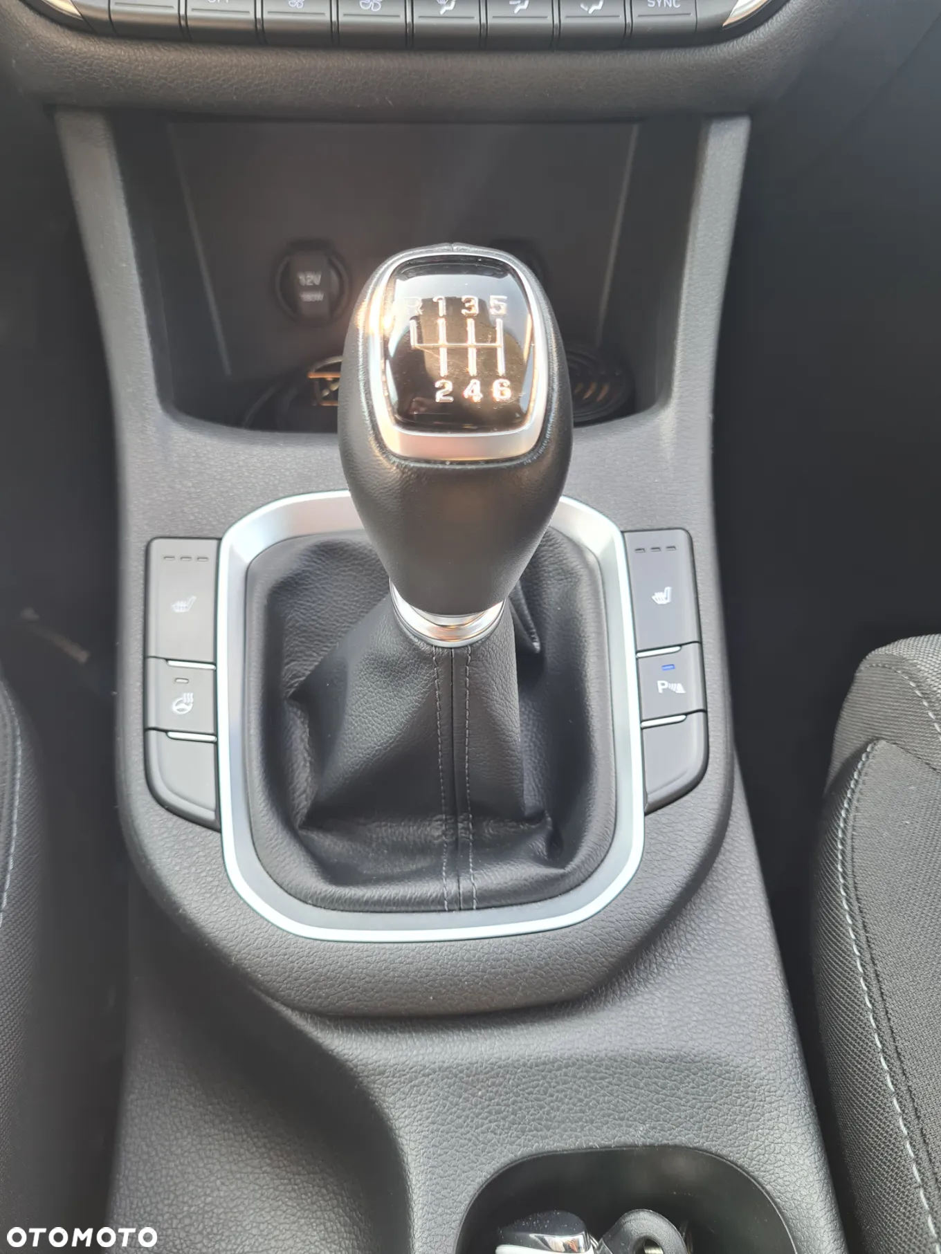 Hyundai i30 - 24