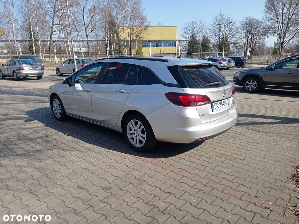 Opel Astra 1.6 CDTI Enjoy - 5