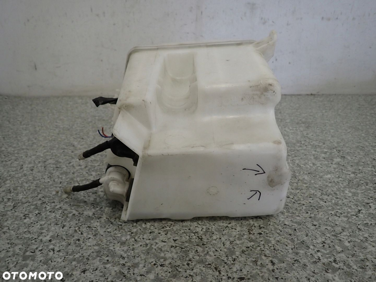 TOYOTA AVENSIS T25 02- ZBIORNICZEK PŁYNU DO SPRYSKIWACZY - 6