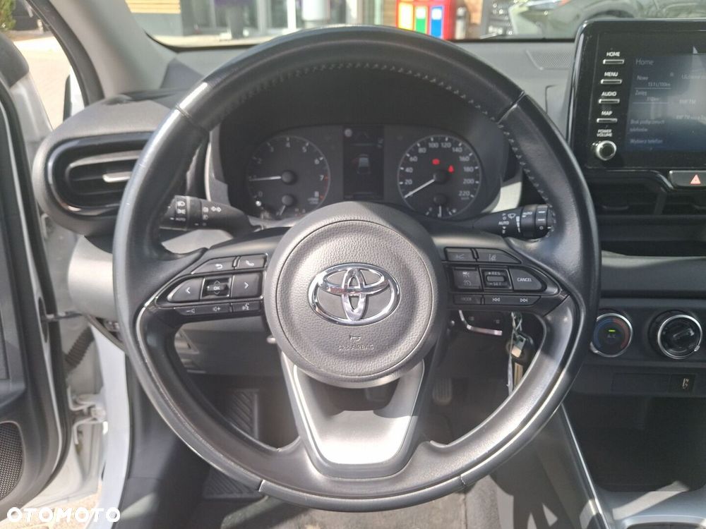Toyota Yaris - 23