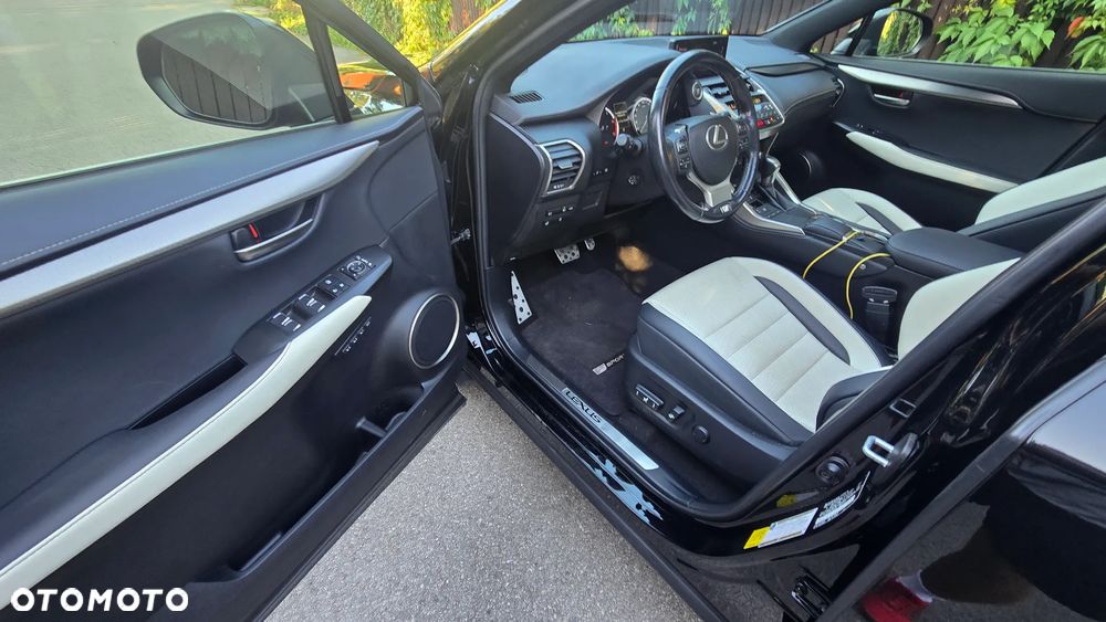 Lexus NX 300 AWD F SPORT - 4