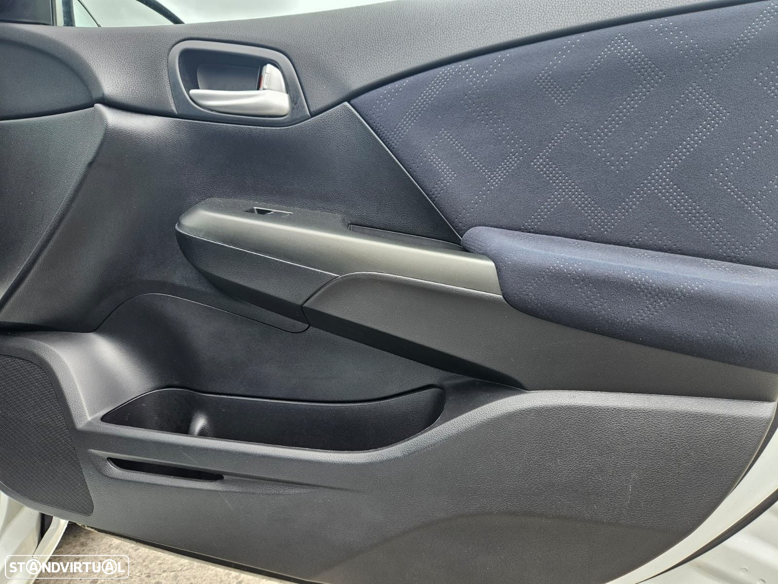 Honda Civic 1.6 i-DTEC Sport - 44