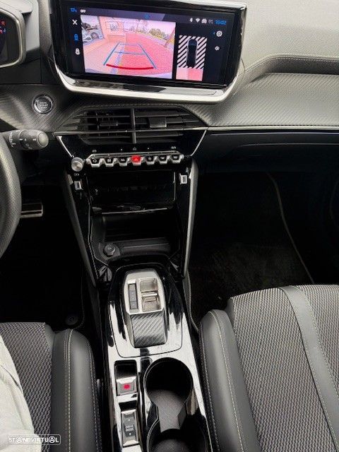 Peugeot 2008 1.2 Hybrid GT e-DCS6 - 11