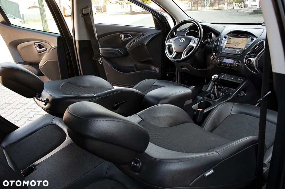 Hyundai ix35 2.0 CRDi 4WD Premium - 27