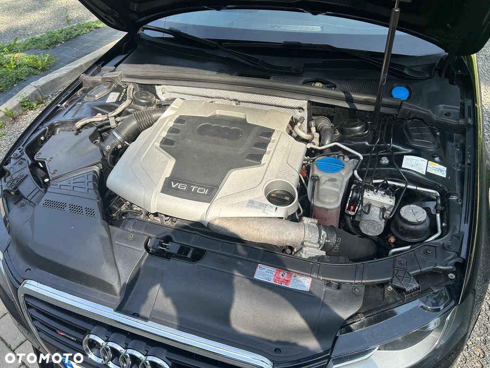 Audi A4 Avant - 33