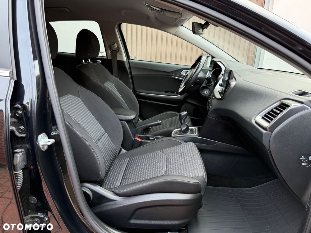 Kia XCeed 1.5 T-GDI L - 11