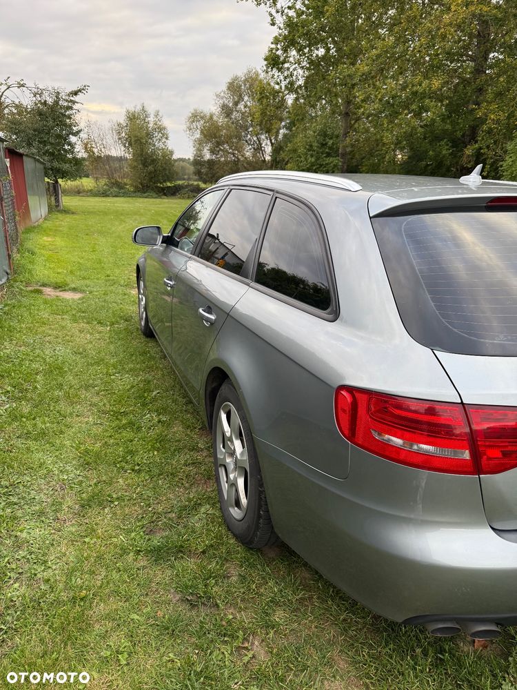 Audi A4 - 5