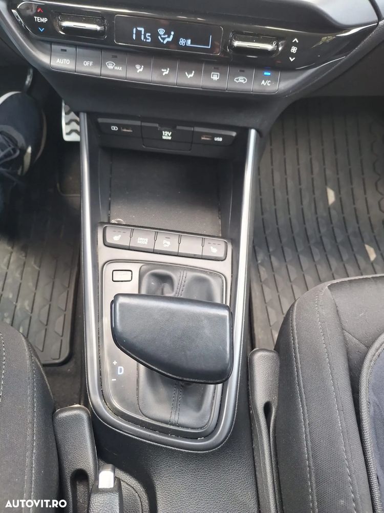 Hyundai Bayon 1.0 T-GDI M-Hybrid 100 CP 7DCT Led Line - 7