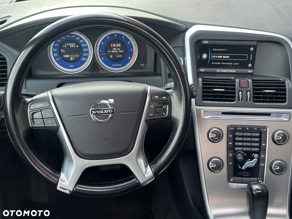Volvo XC 60 - 27