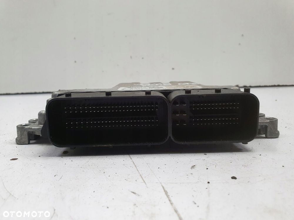 Polestar II 2 STEROWNIK SILNIKA Komputer 32349194 - 8