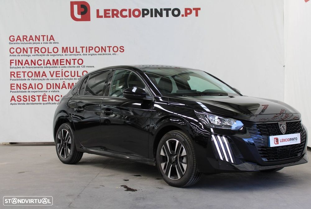 Peugeot 208 - 8