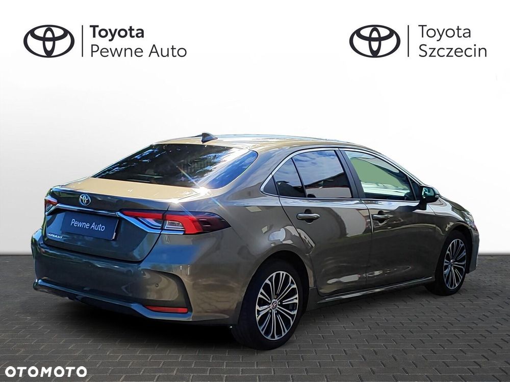 Toyota Corolla - 5