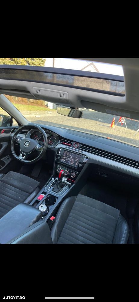 Volkswagen Passat 1.6 TDI SCR DSG Comfortline - 10