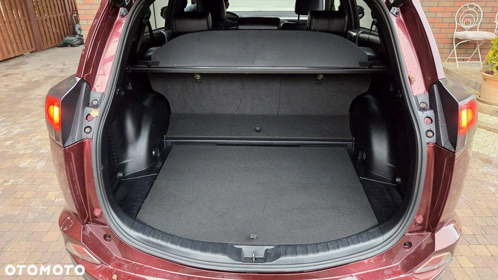 Toyota RAV4 Hybrid Style 4x2 - 21