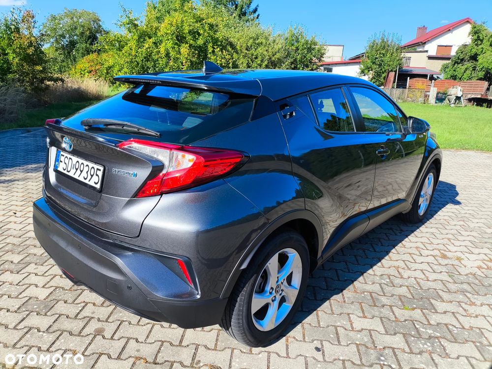 Toyota C-HR - 5