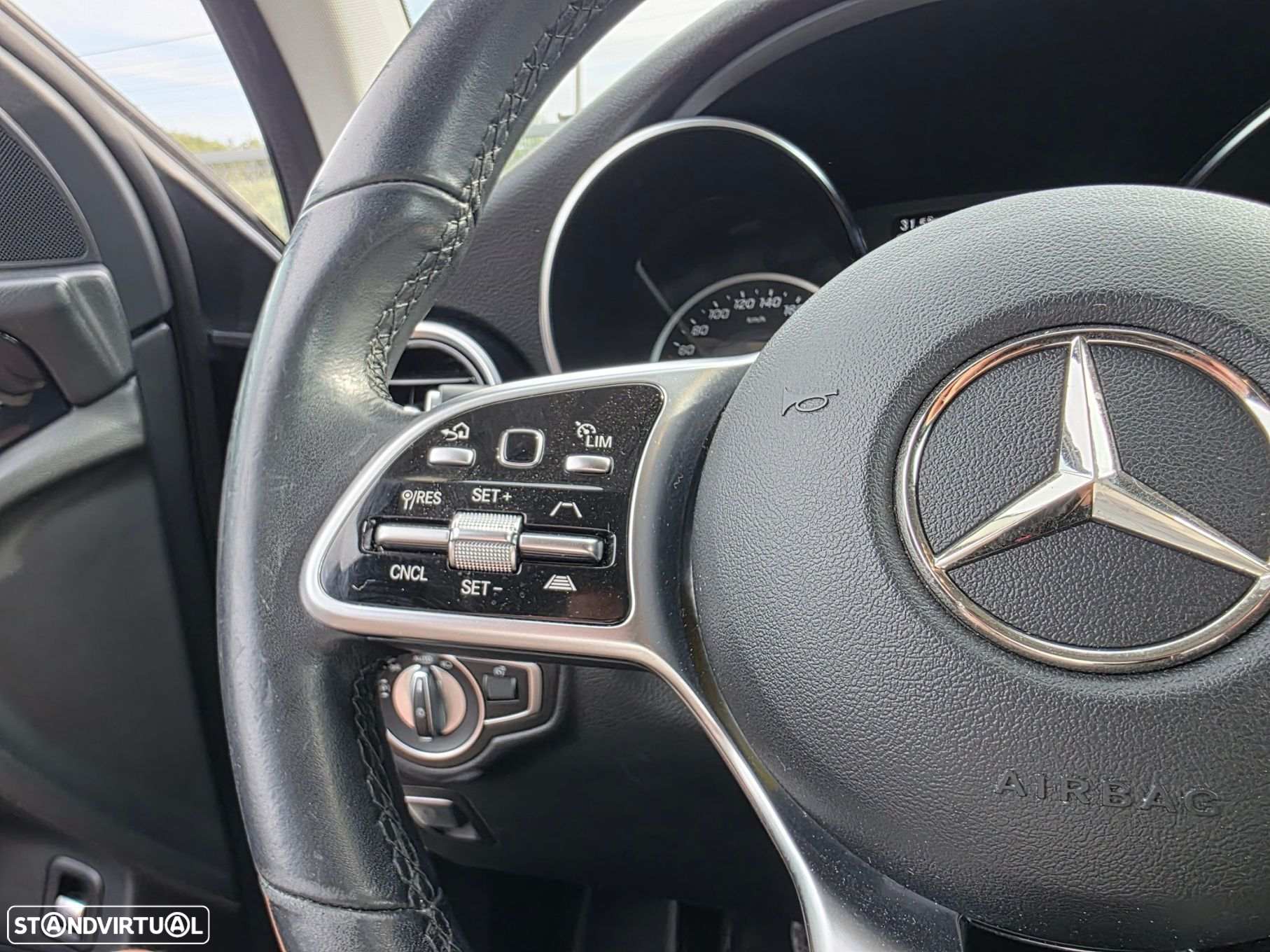 Mercedes-Benz GLC 220 d 4Matic - 16