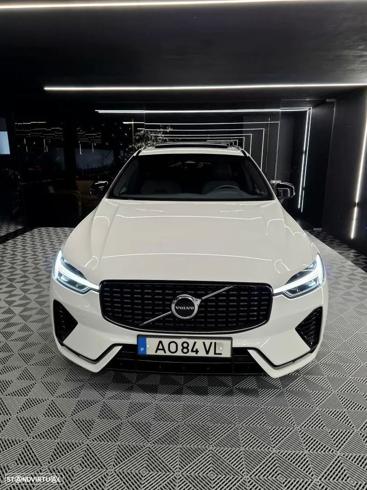 Volvo XC 60 2.0 T6 PHEV R-Design AWD - 9