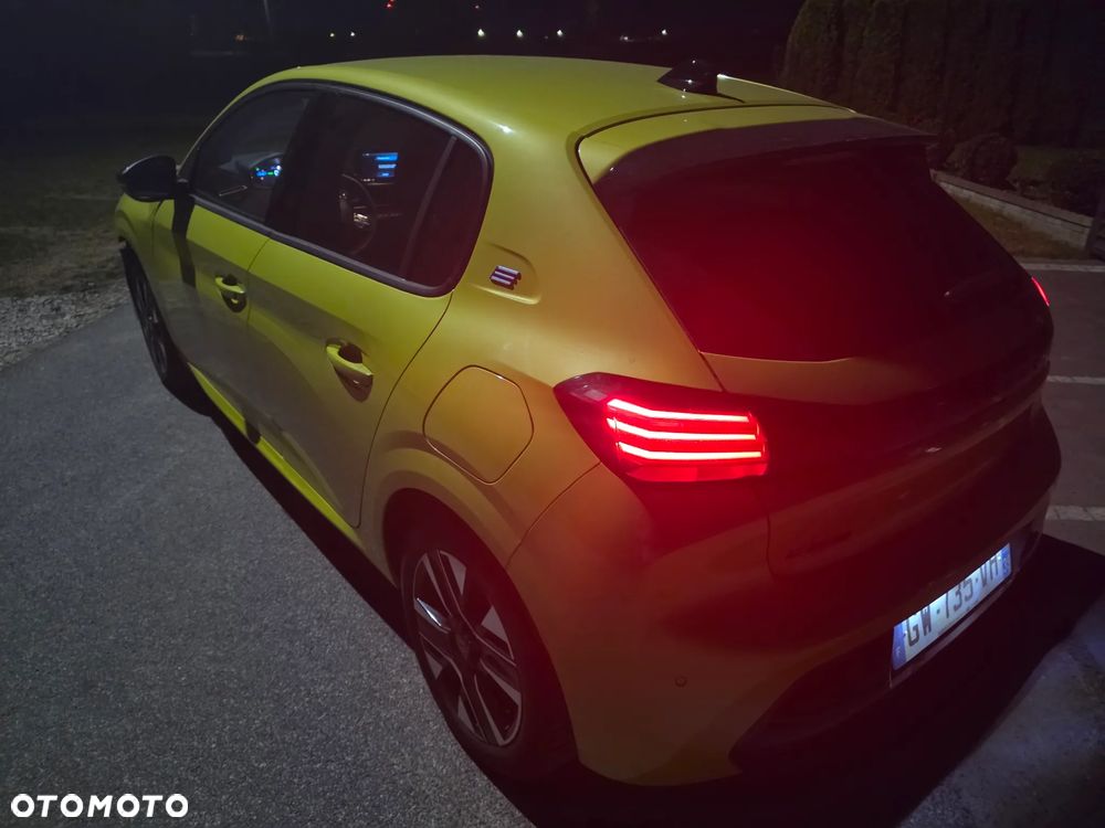 Peugeot 208 54kWh Allure - 3