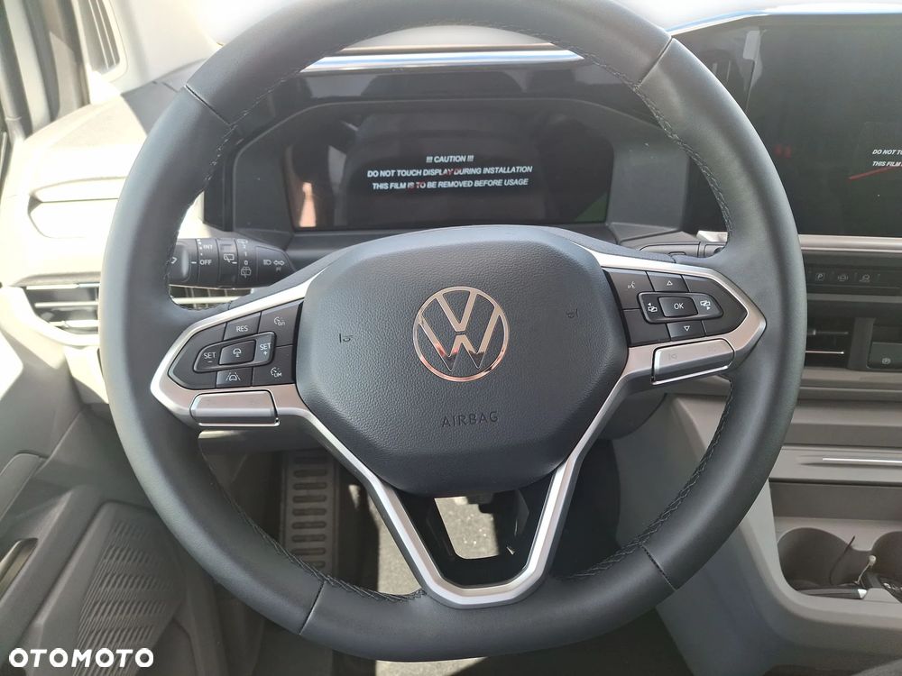Volkswagen Caravelle - 16