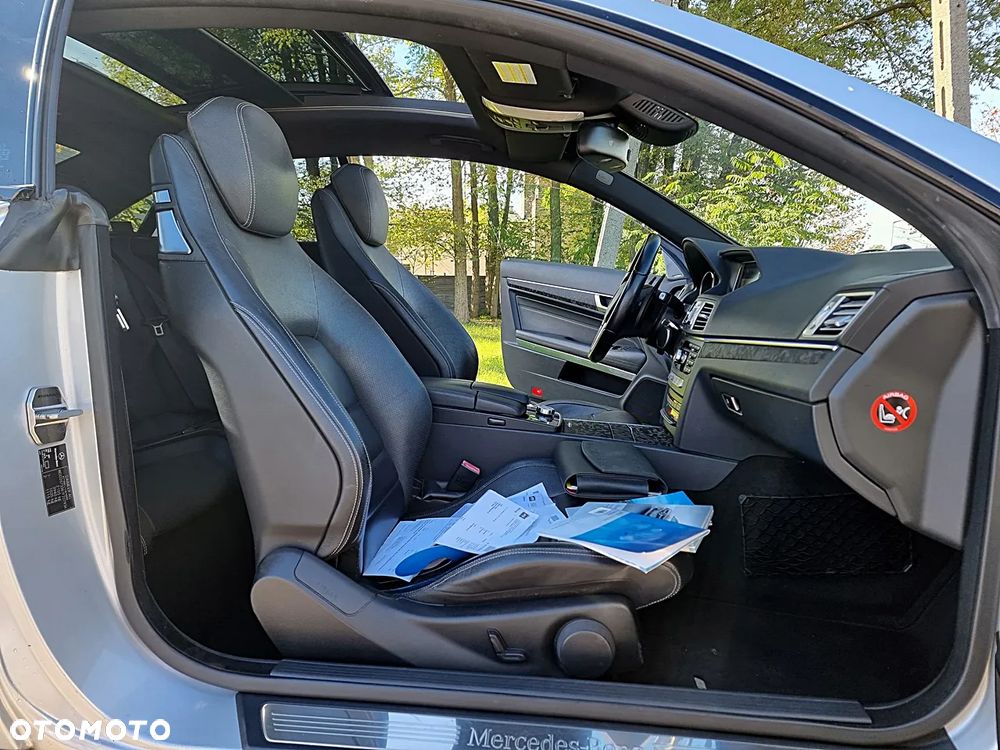 Mercedes-Benz Klasa E - 27