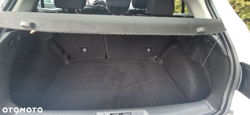 Renault Megane ENERGY TCe 100 LIFE - 27