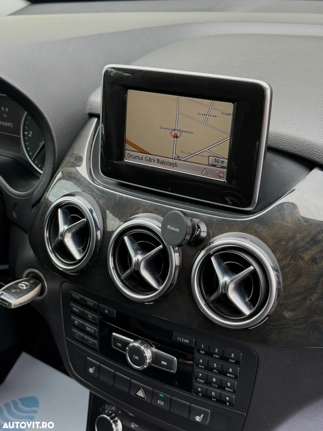 Mercedes-Benz B 180 CDI BlueEFFICIENCY - 11