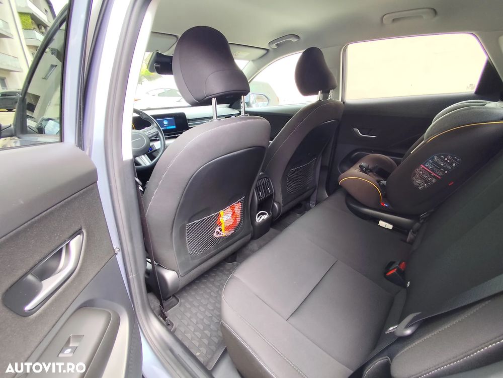 Hyundai KONA 1.0 T-GDI 120 CP 7DCT 2WD Premium+ - 12